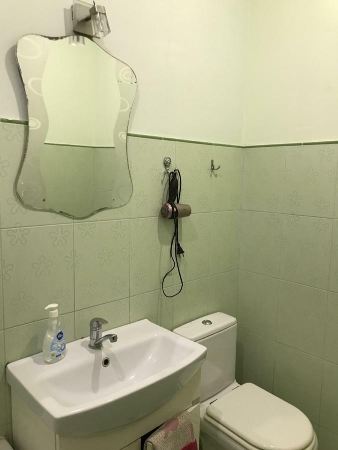 苏姆斯卡娅街艺术山庄公寓 哈尔科夫 外观 照片
