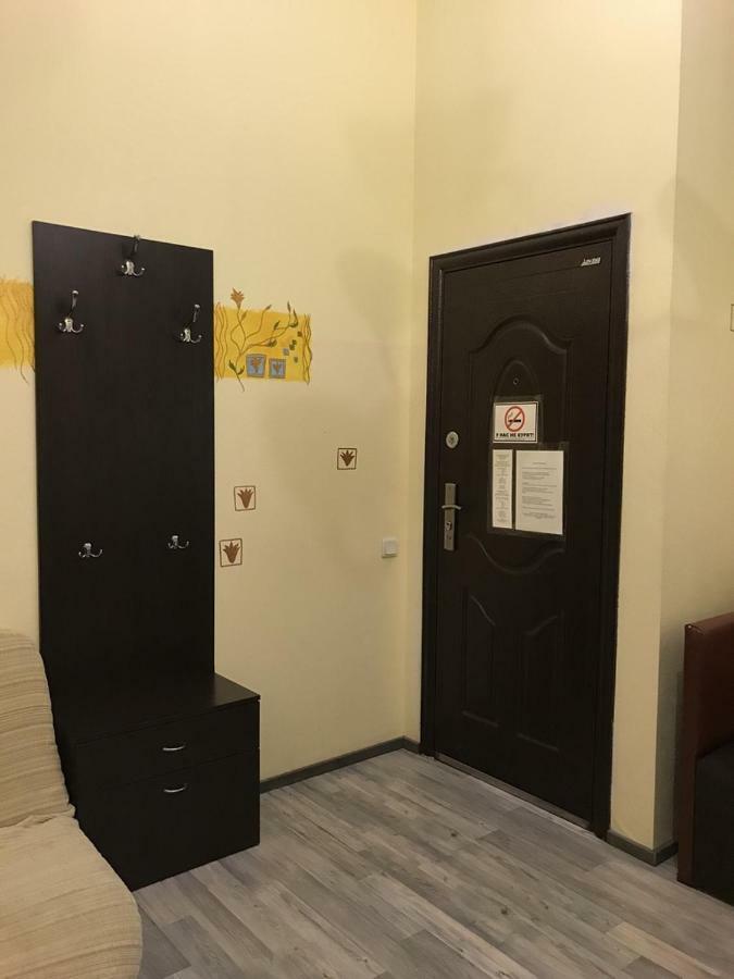 苏姆斯卡娅街艺术山庄公寓 哈尔科夫 外观 照片